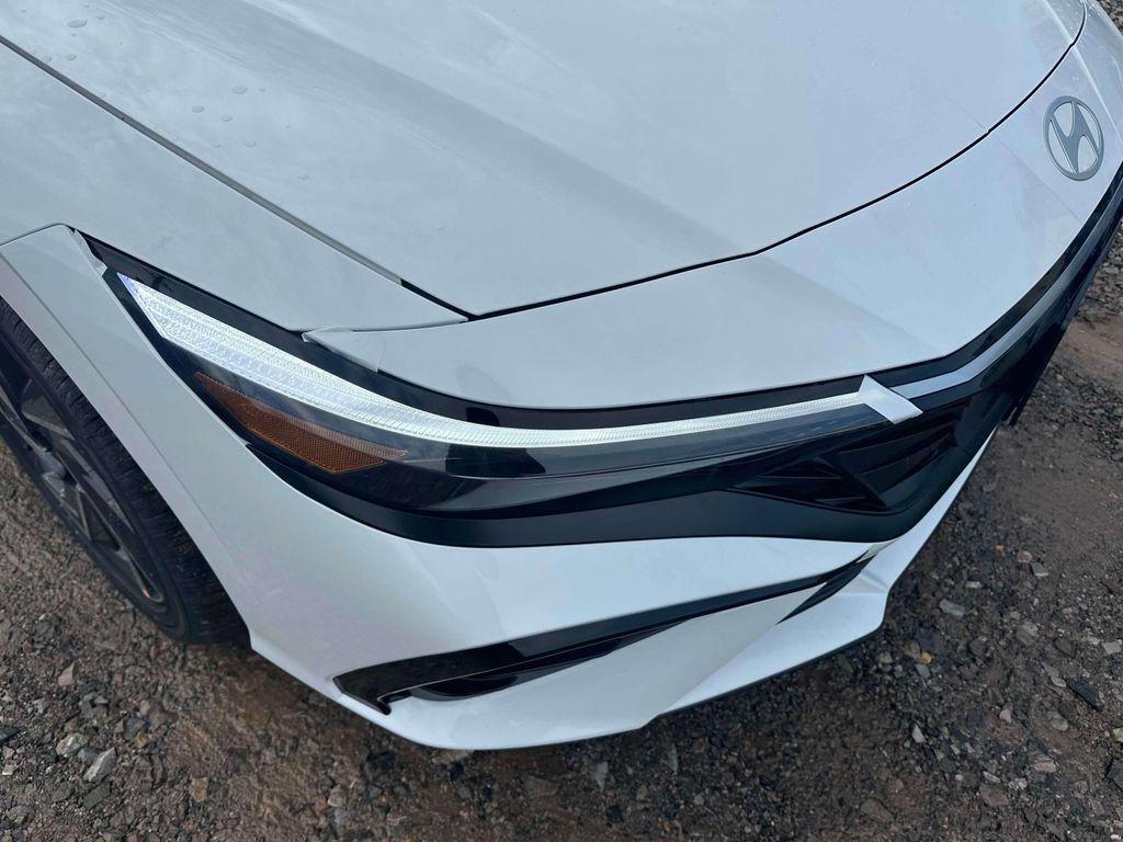 new 2025 Hyundai Elantra car, priced at $26,260