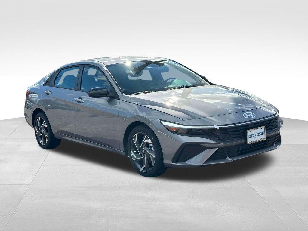 new 2025 Hyundai Elantra car, priced at $22,255