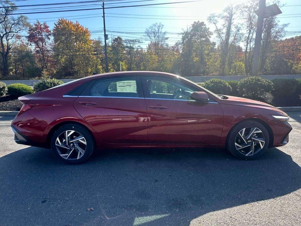 new 2025 Hyundai Elantra car, priced at $28,660