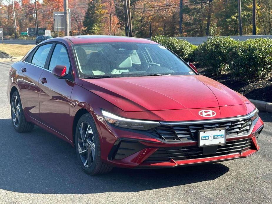 new 2025 Hyundai Elantra car, priced at $28,660