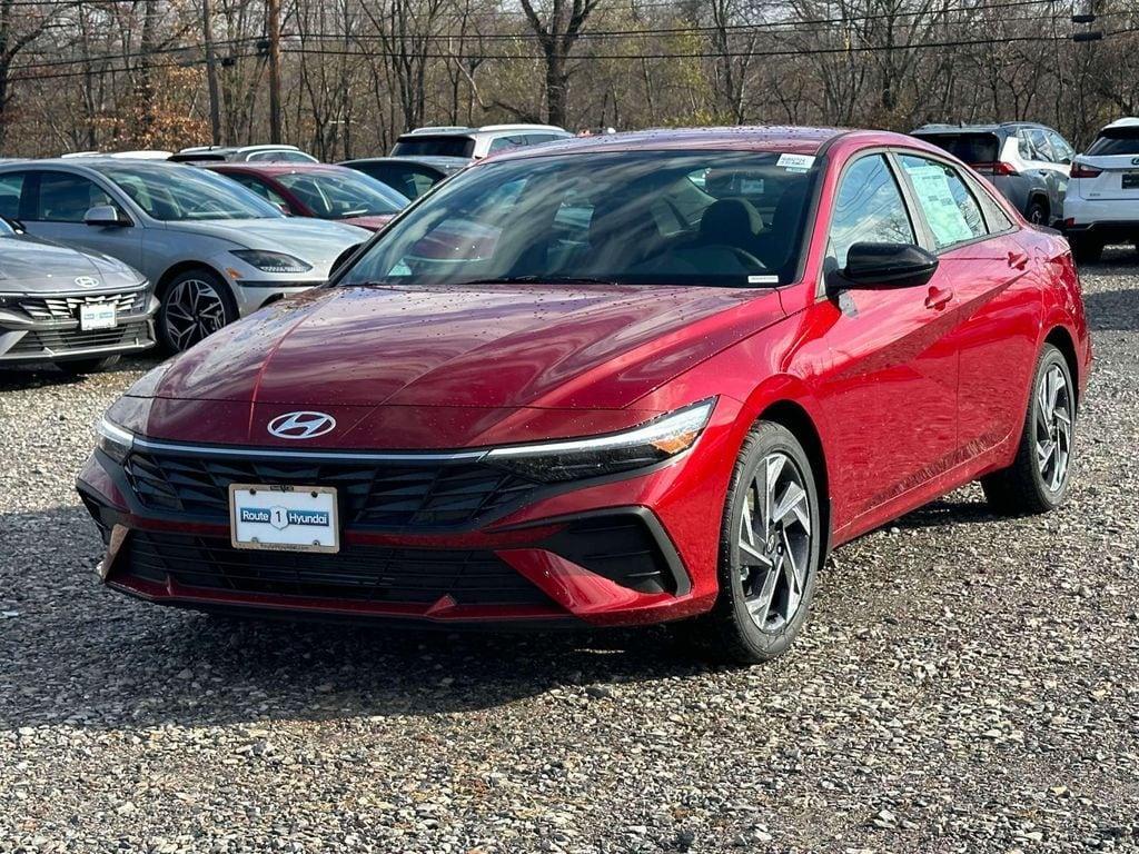 new 2025 Hyundai Elantra car, priced at $25,160