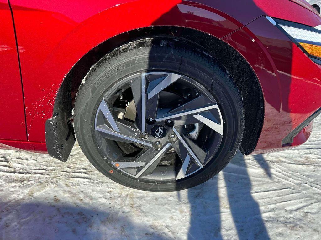 new 2025 Hyundai Elantra car, priced at $25,510