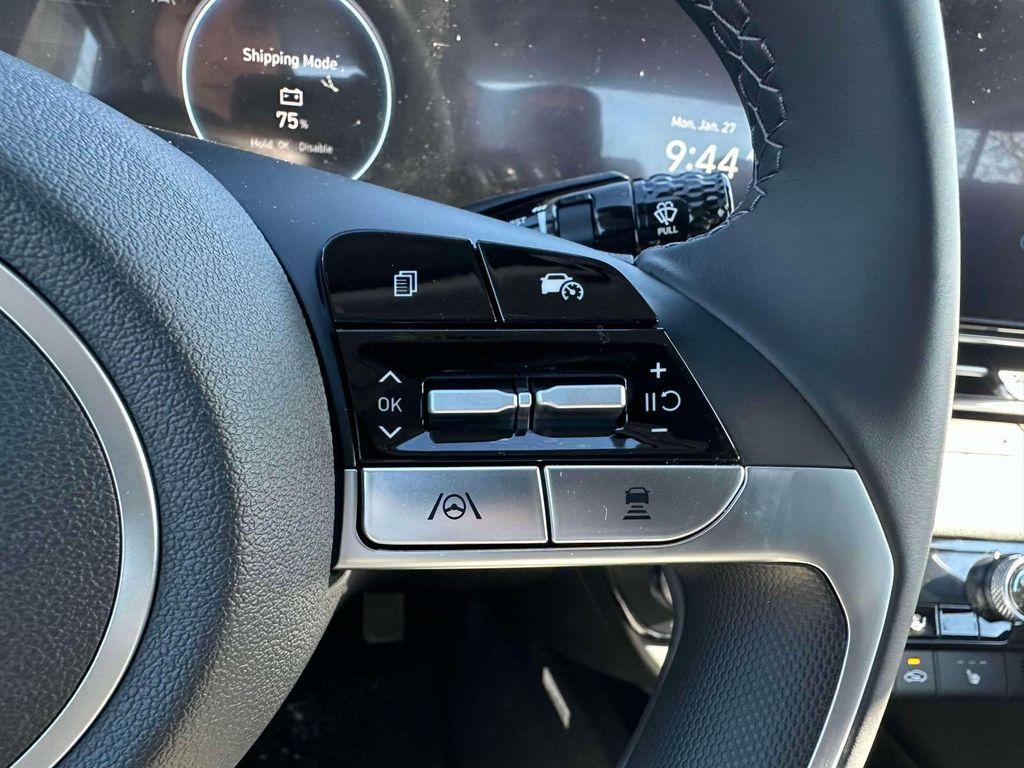 new 2025 Hyundai Elantra car, priced at $25,510