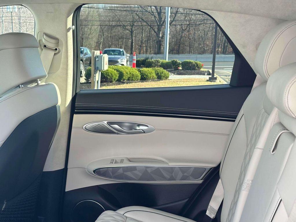 new 2025 Genesis GV70 car, priced at $67,639