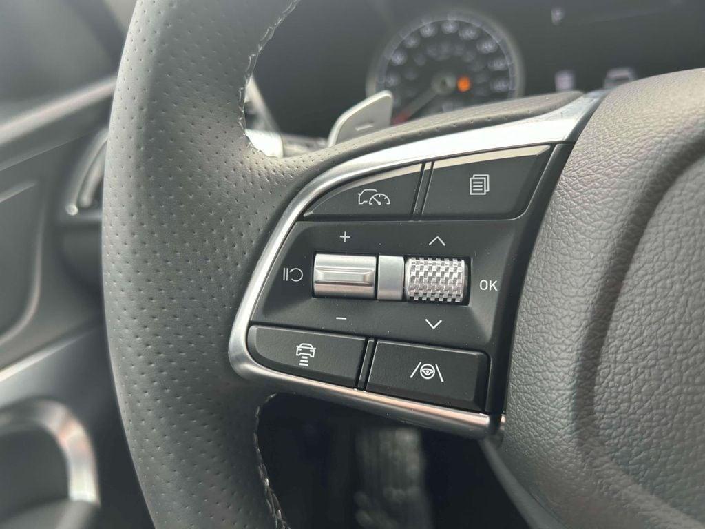 new 2025 Genesis G70 car, priced at $45,575