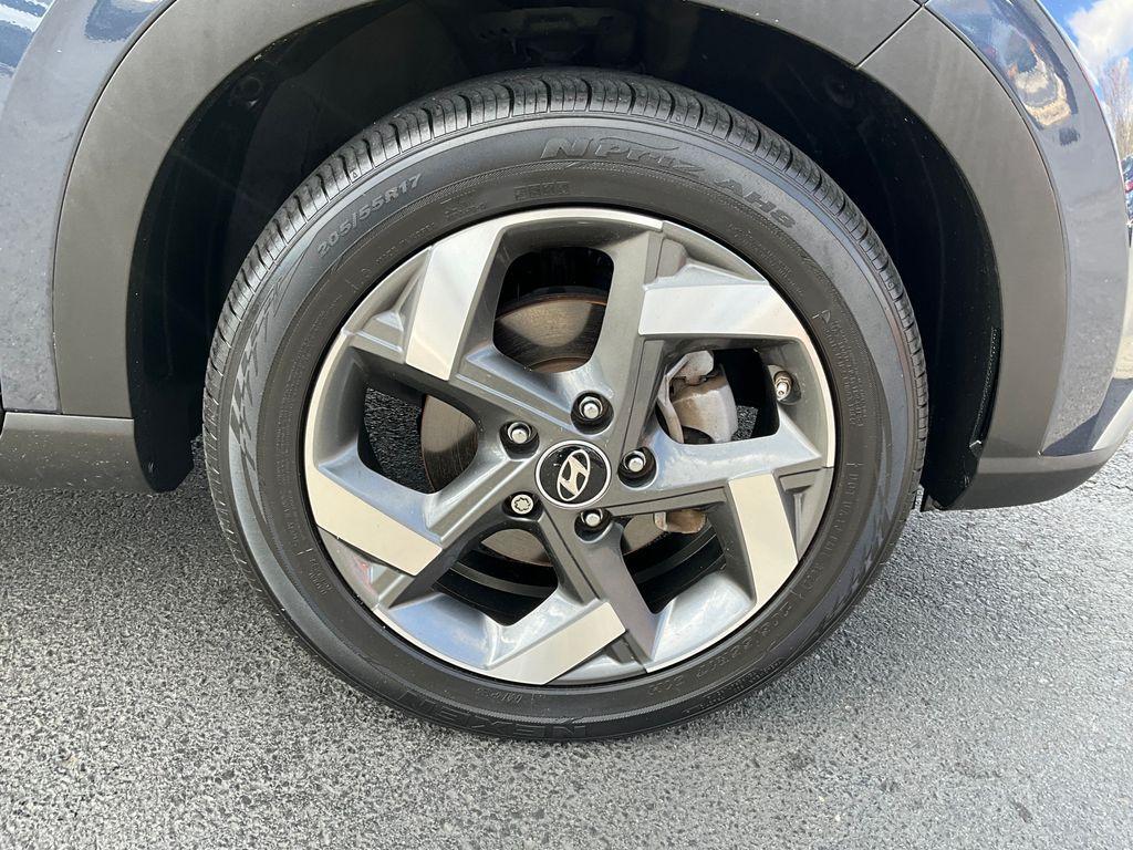 used 2022 Hyundai Venue car, priced at $17,494