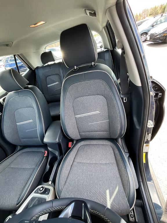 used 2022 Hyundai Venue car, priced at $17,494