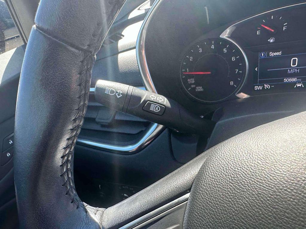 used 2022 Chevrolet Equinox car, priced at $18,590