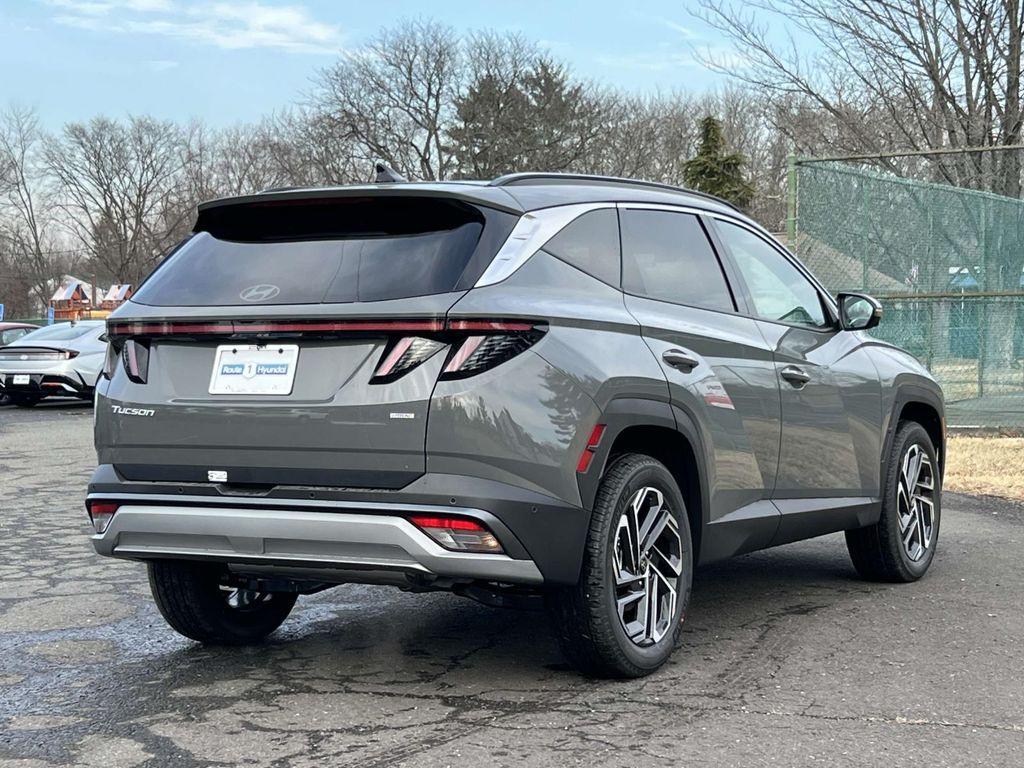 new 2025 Hyundai Tucson car, priced at $38,924