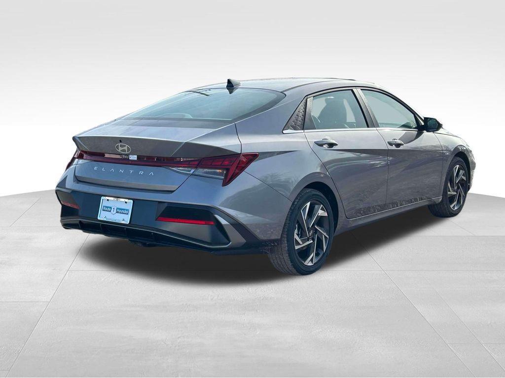new 2025 Hyundai Elantra car, priced at $25,055