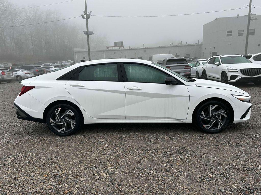 new 2025 Hyundai Elantra car, priced at $25,175