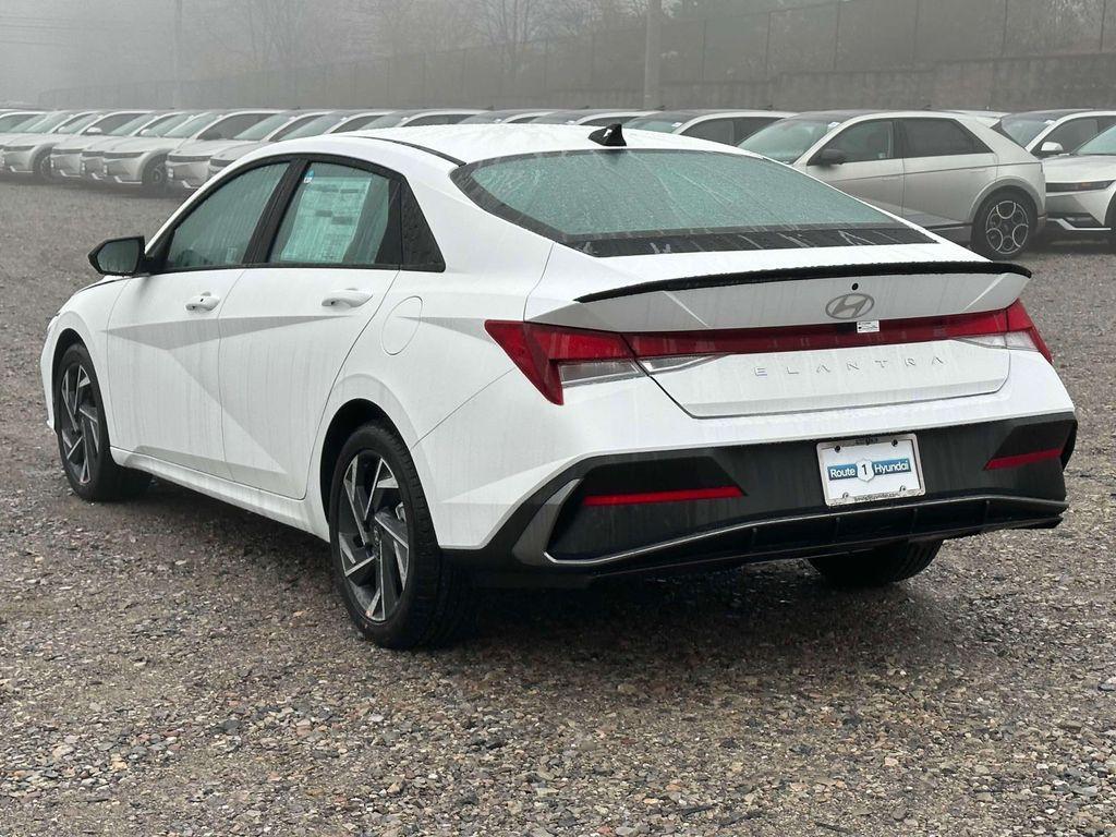 new 2025 Hyundai Elantra car, priced at $25,175