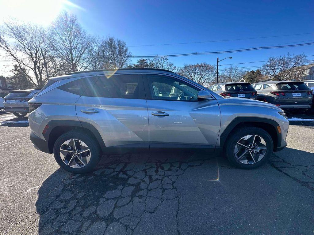 new 2025 Hyundai Tucson car, priced at $33,289