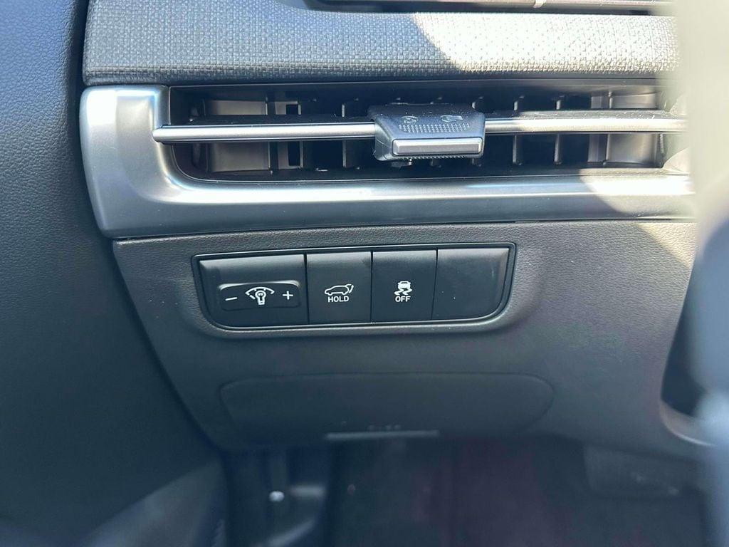 new 2025 Hyundai Tucson car, priced at $33,289