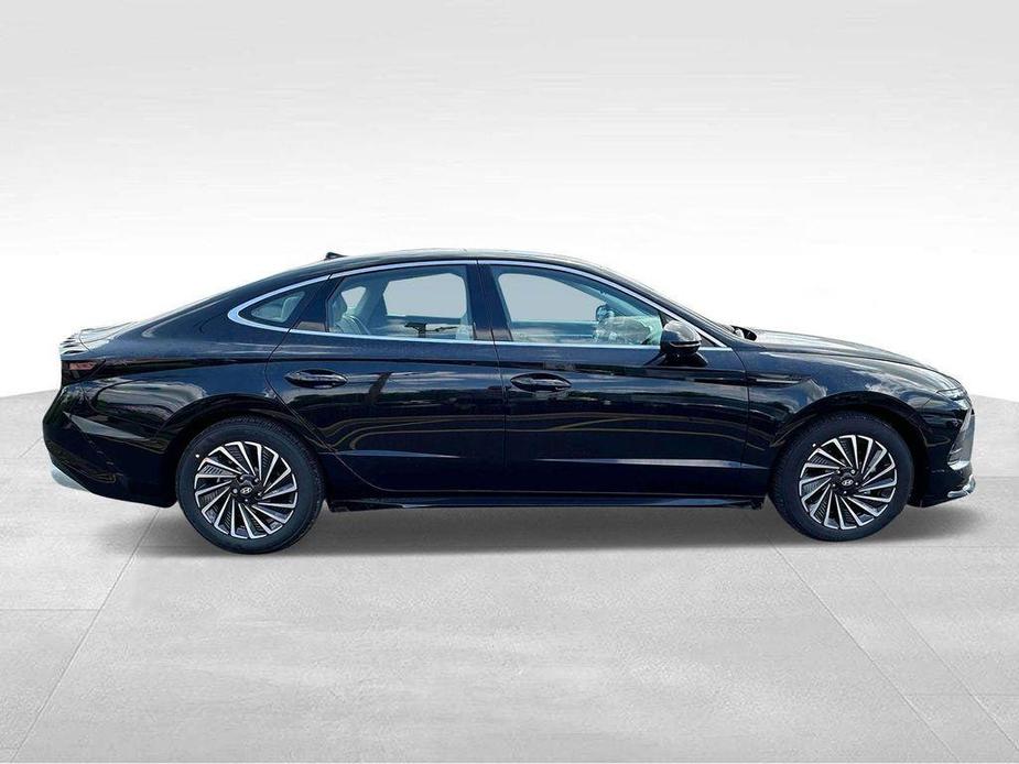 new 2024 Hyundai Sonata Hybrid car, priced at $30,788