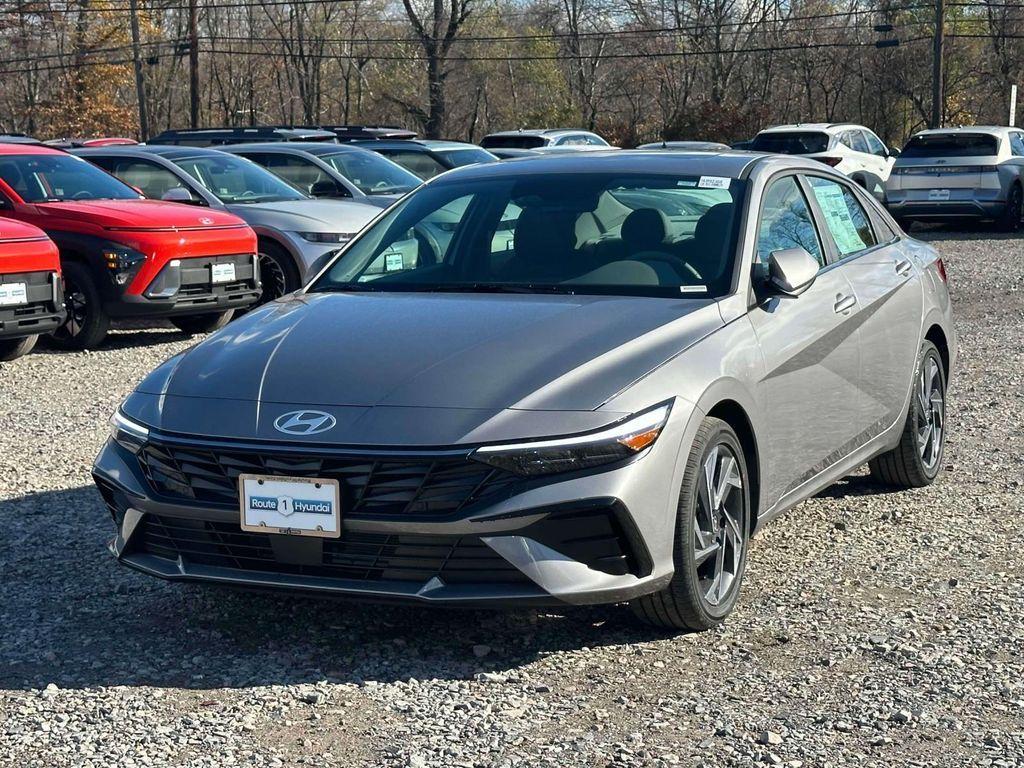 new 2025 Hyundai Elantra car, priced at $27,265