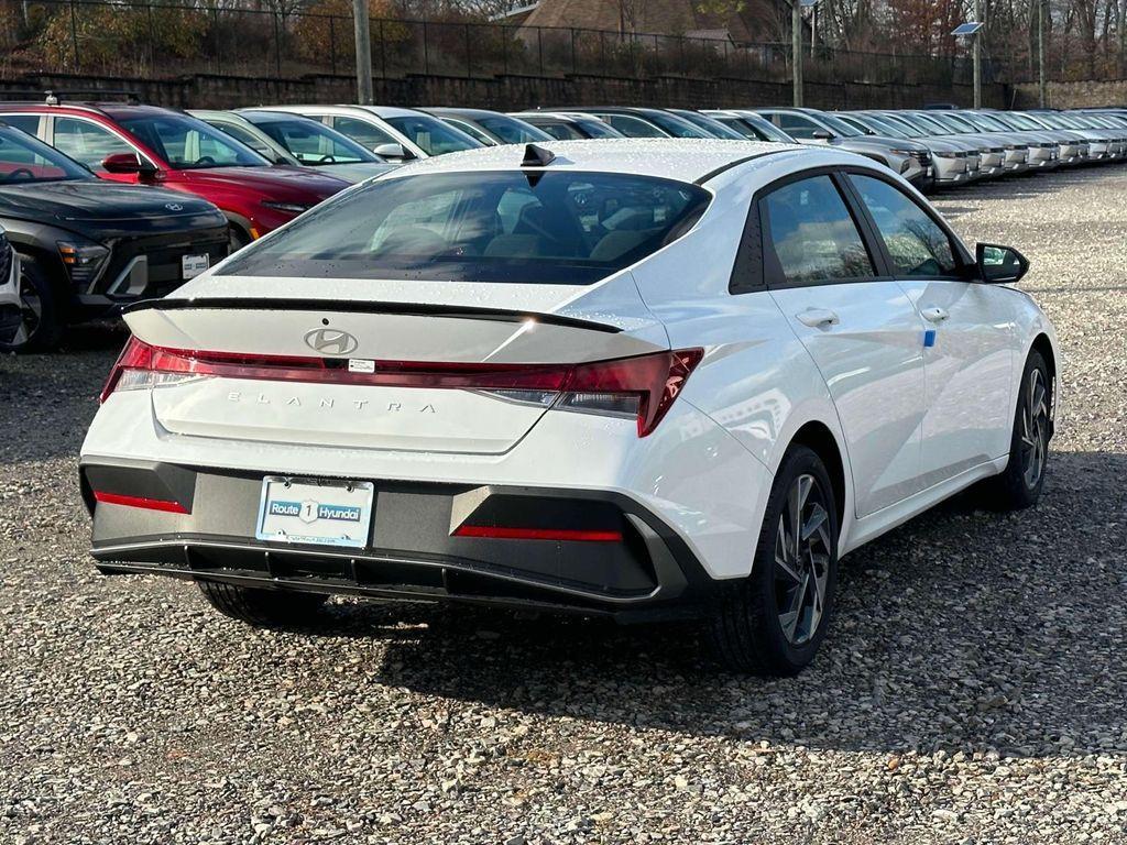 new 2025 Hyundai Elantra car, priced at $25,135