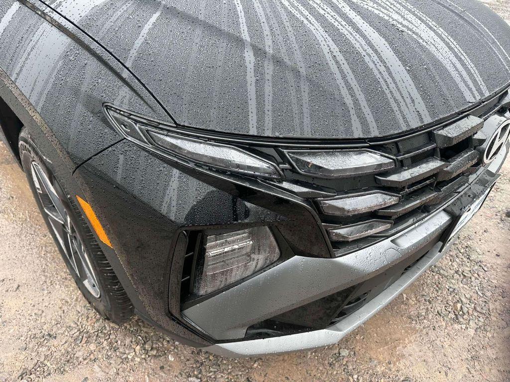 new 2025 Hyundai Tucson car, priced at $33,270