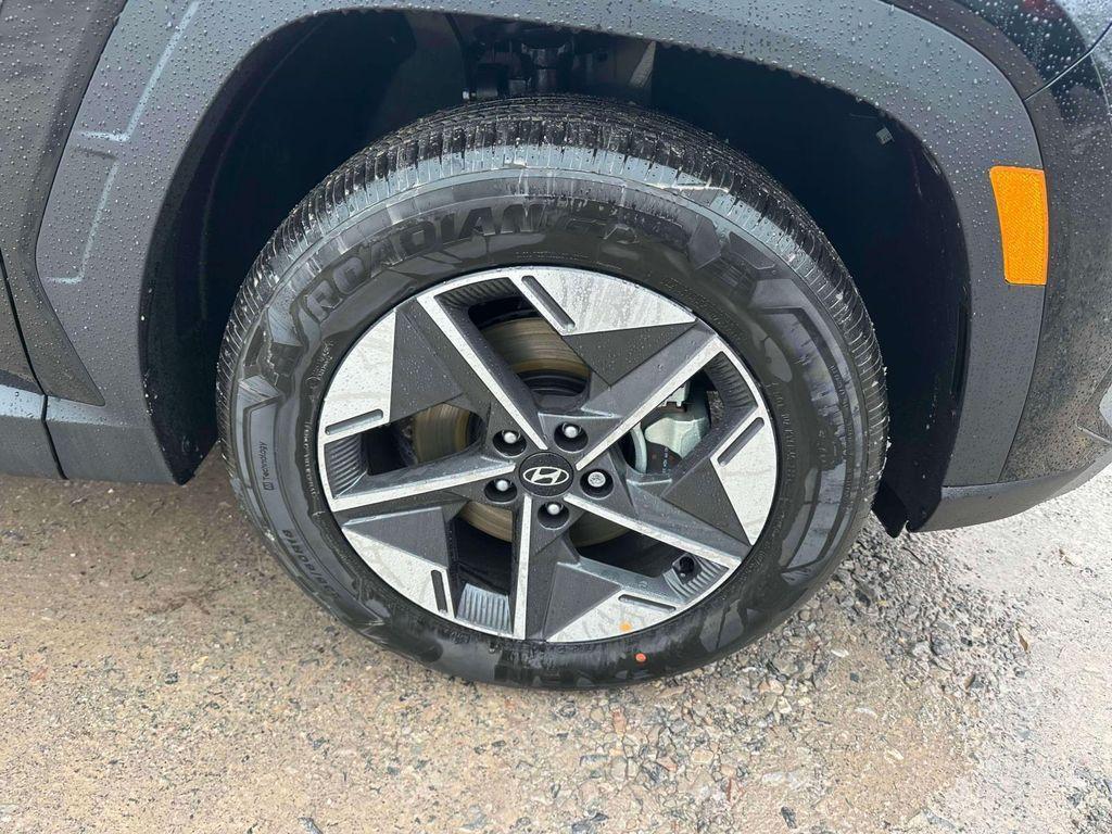new 2025 Hyundai Tucson car, priced at $33,270