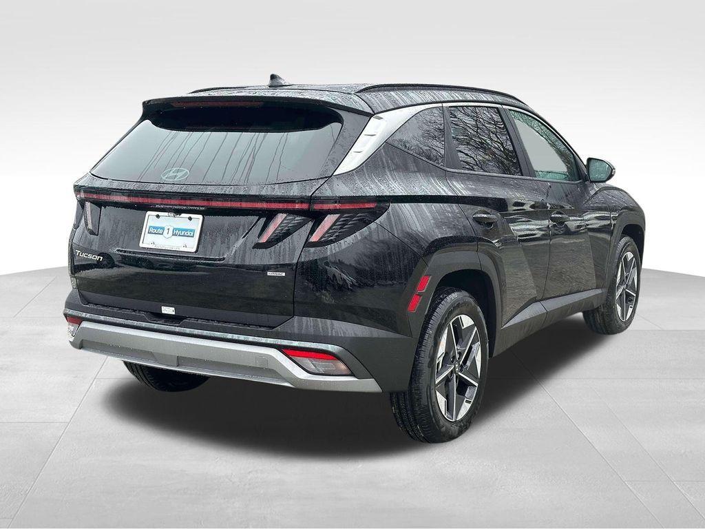 new 2025 Hyundai Tucson car, priced at $33,270