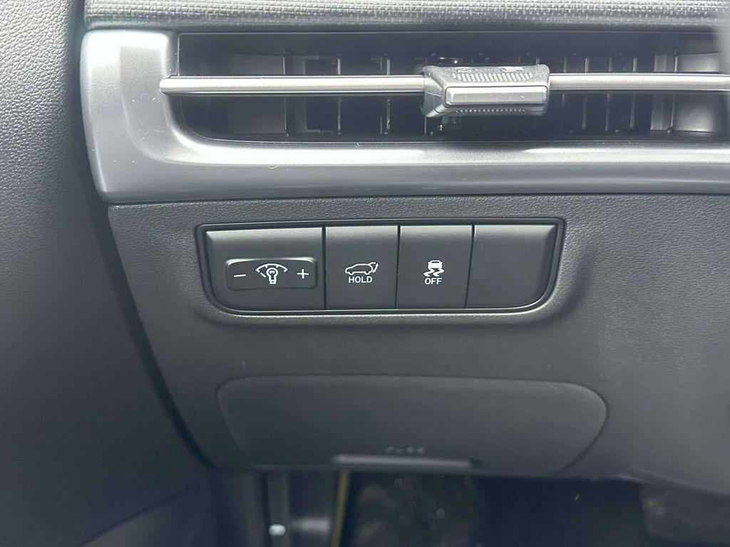 new 2025 Hyundai Tucson car, priced at $33,270