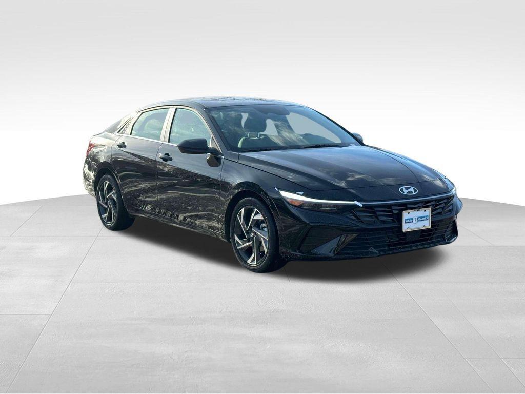 new 2025 Hyundai Elantra car, priced at $23,280