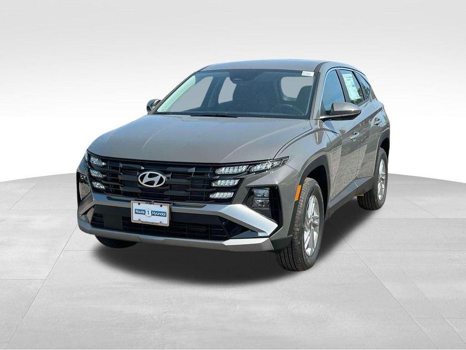 new 2025 Hyundai Tucson car, priced at $31,885