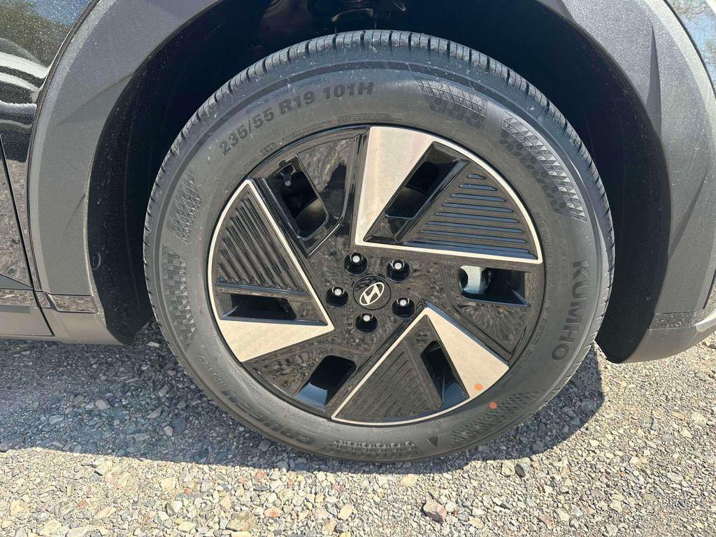 new 2025 Hyundai IONIQ 5 car, priced at $47,735