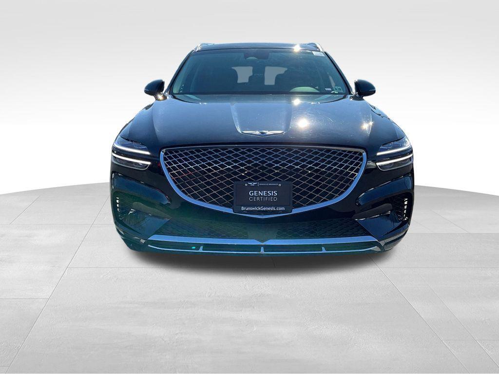 used 2025 Genesis GV70 car, priced at $45,010