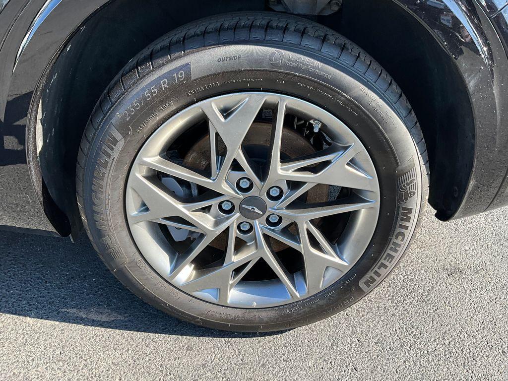 used 2025 Genesis GV70 car, priced at $45,010