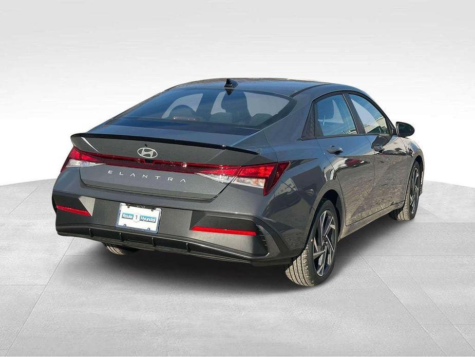 new 2025 Hyundai Elantra car, priced at $24,705