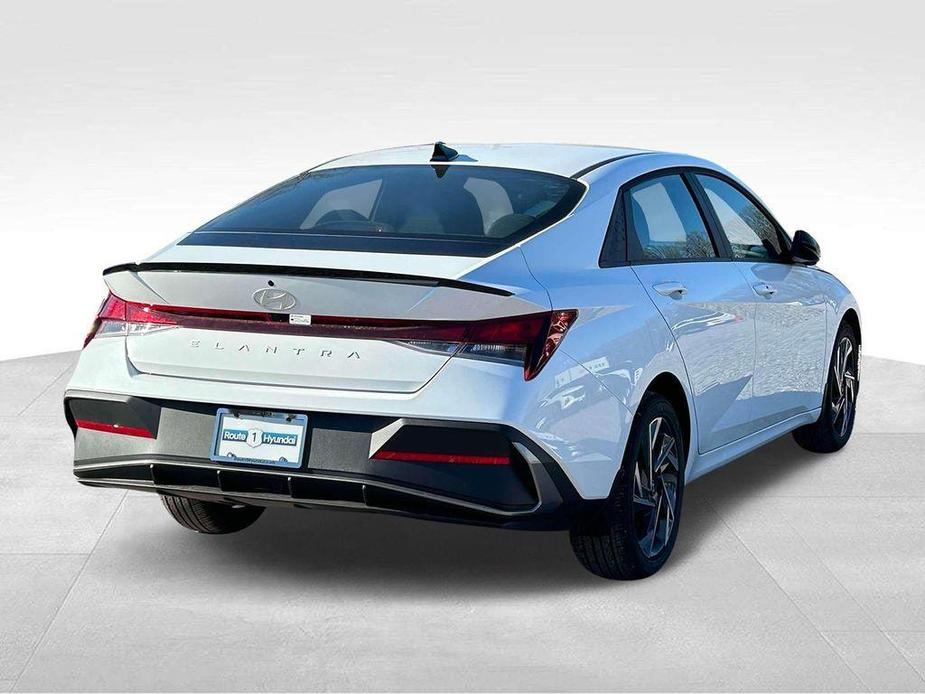 new 2025 Hyundai Elantra car, priced at $25,160