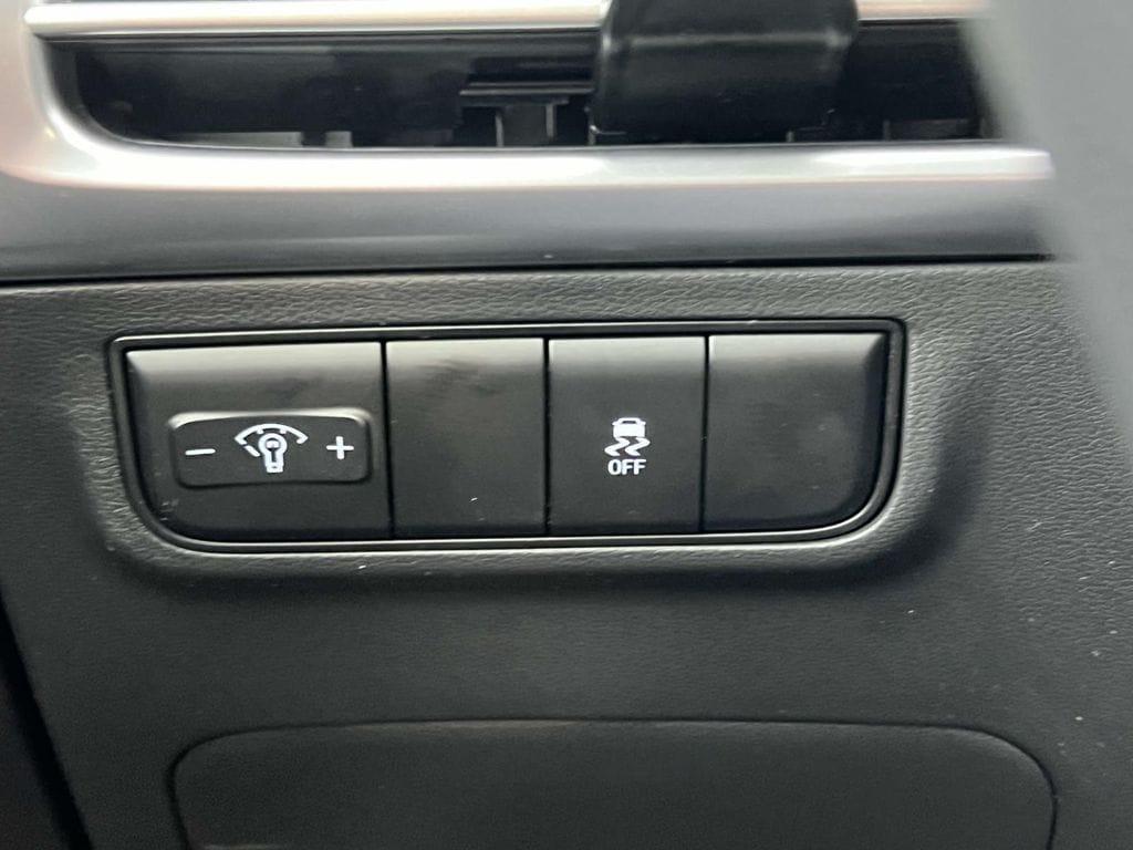 new 2025 Hyundai Tucson car, priced at $28,855