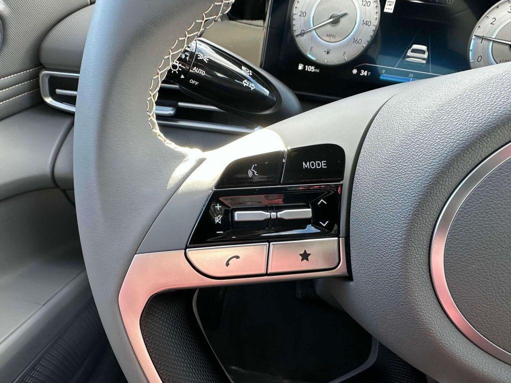 new 2025 Hyundai Elantra car, priced at $25,560