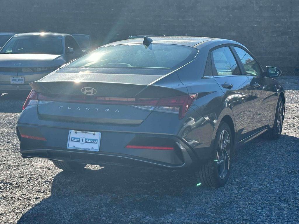 new 2025 Hyundai Elantra car, priced at $27,265