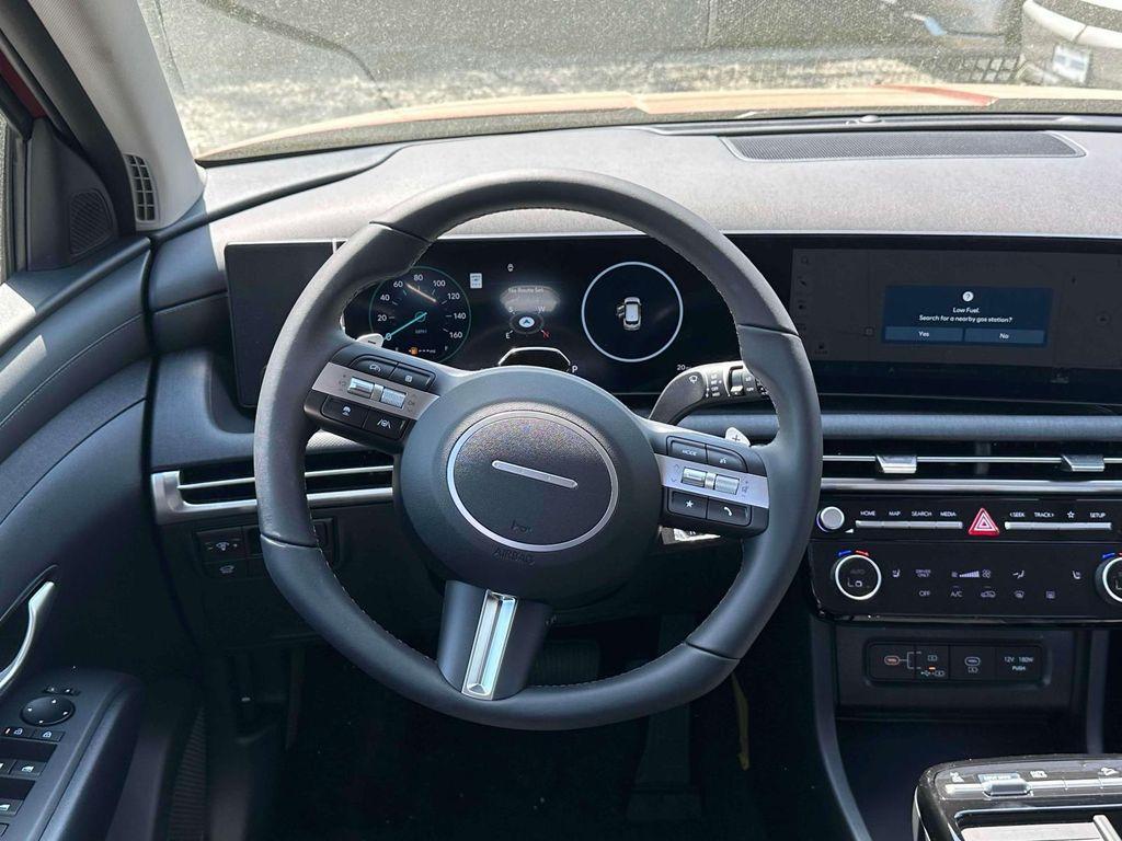new 2025 Hyundai TUCSON Hybrid car, priced at $37,660
