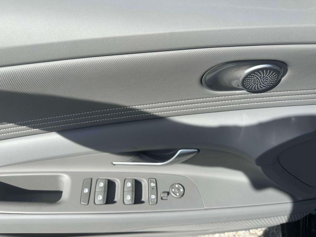 new 2025 Hyundai Elantra car, priced at $21,309