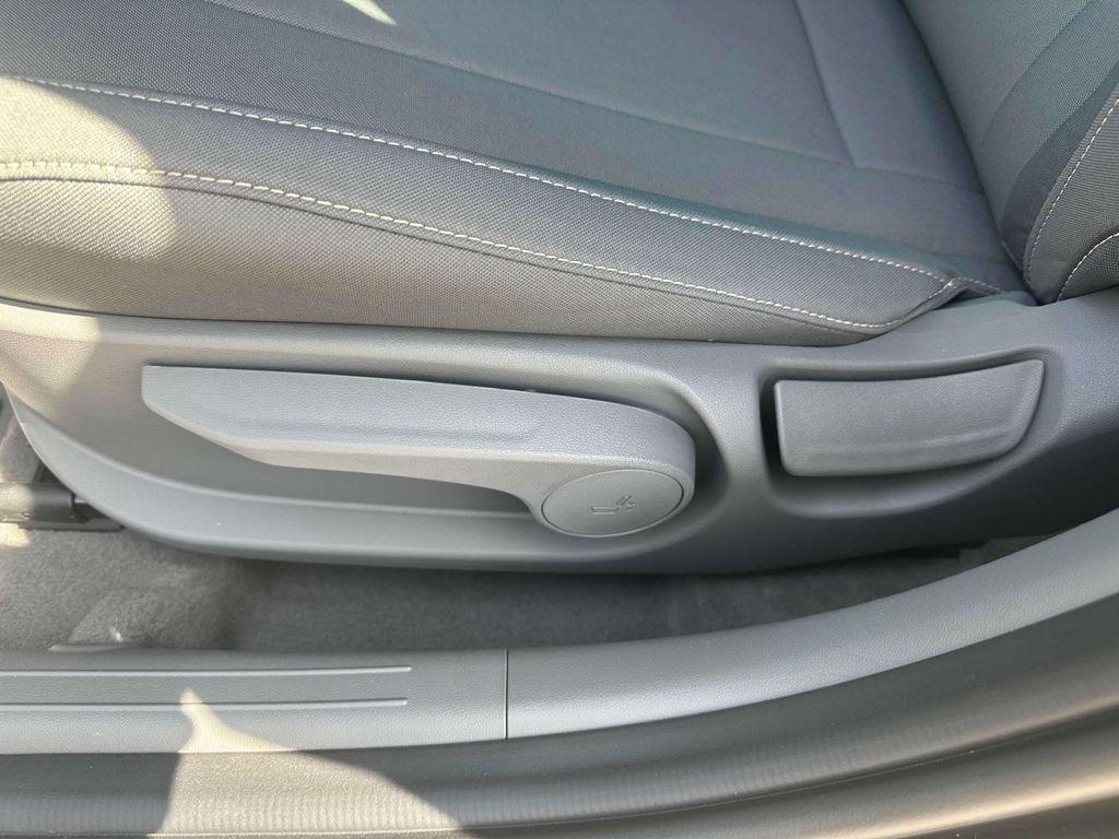 new 2025 Hyundai Elantra car, priced at $21,309