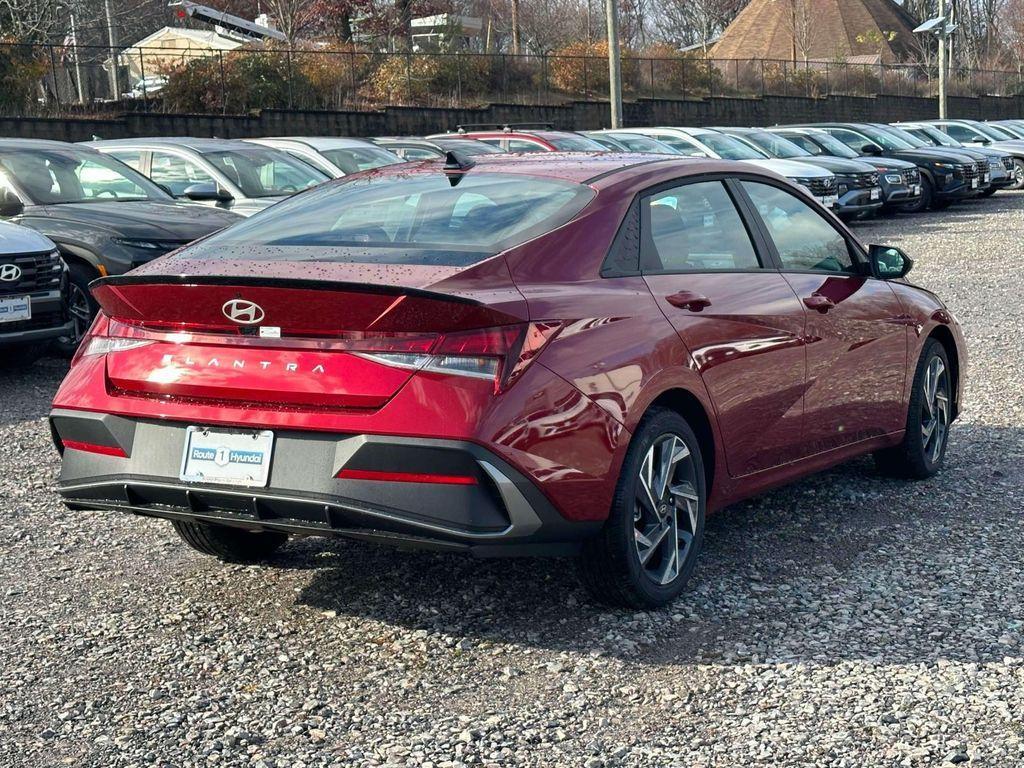 new 2025 Hyundai Elantra car, priced at $25,160