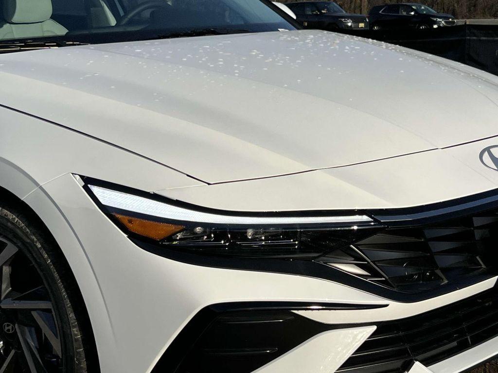 new 2025 Hyundai Elantra car, priced at $26,470