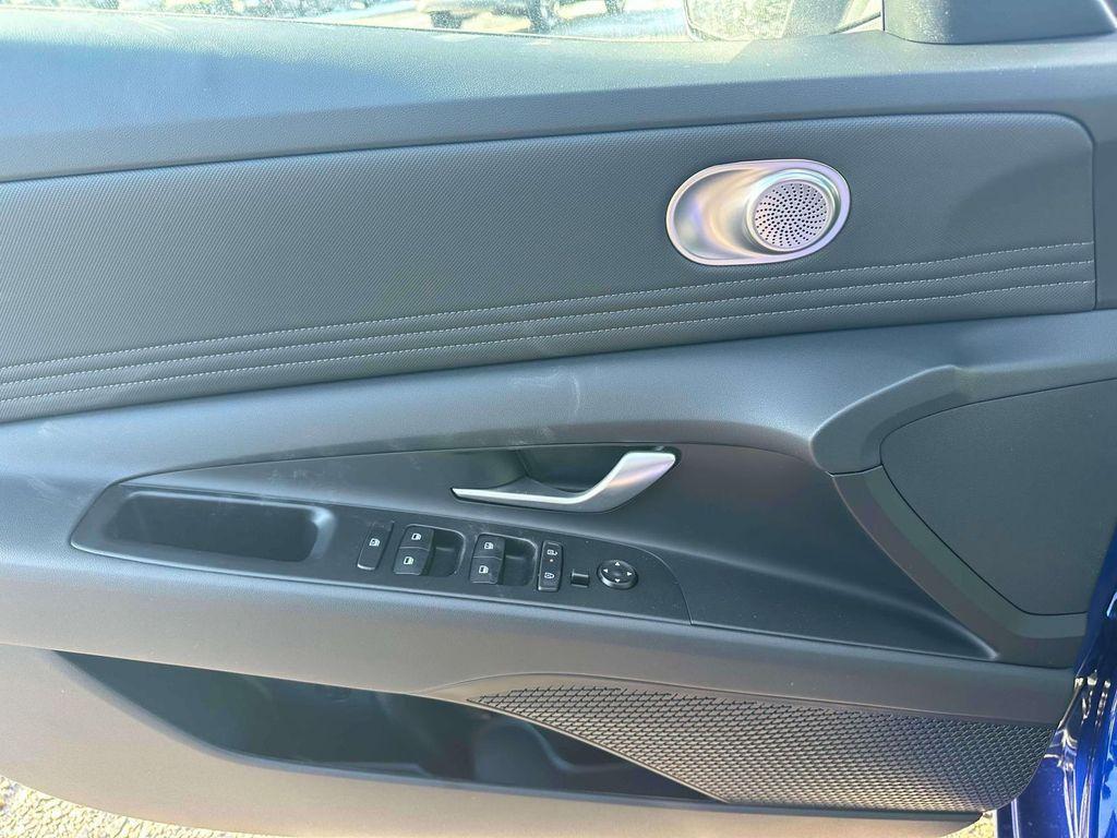 new 2025 Hyundai Elantra car, priced at $24,780