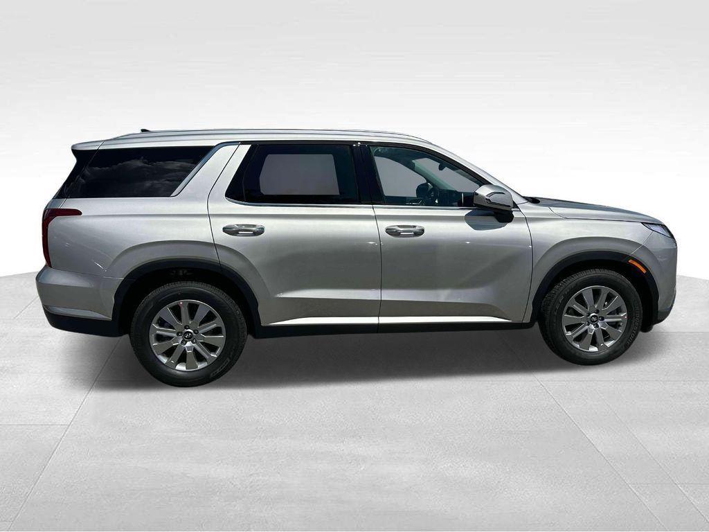 new 2025 Hyundai Palisade car, priced at $42,998