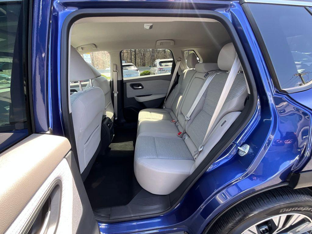 used 2021 Nissan Rogue car, priced at $21,169
