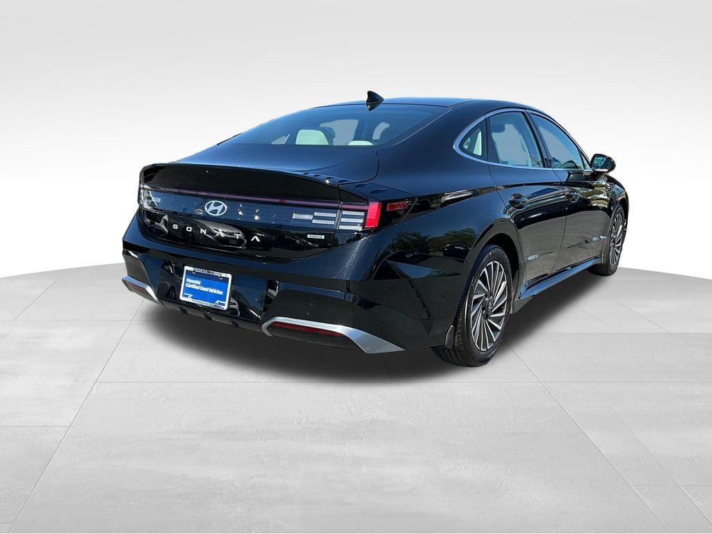 used 2024 Hyundai Sonata Hybrid car, priced at $24,900