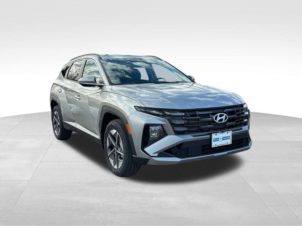 new 2025 Hyundai Tucson car, priced at $33,210