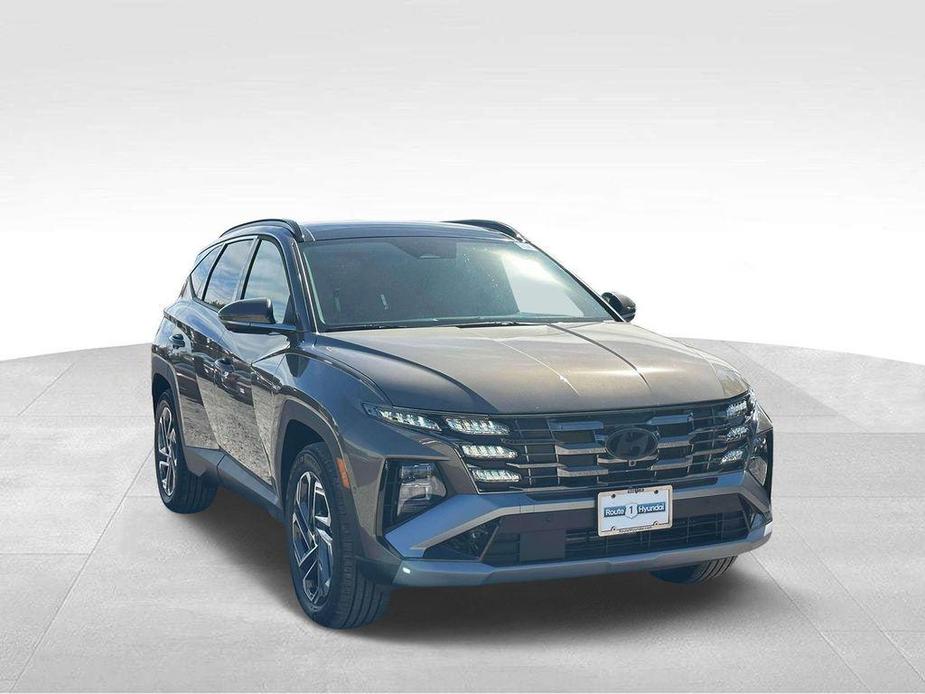 new 2025 Hyundai Tucson Hybrid car, priced at $43,145