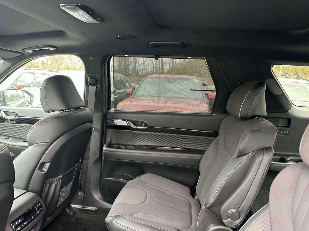 new 2025 Hyundai Palisade car, priced at $54,715