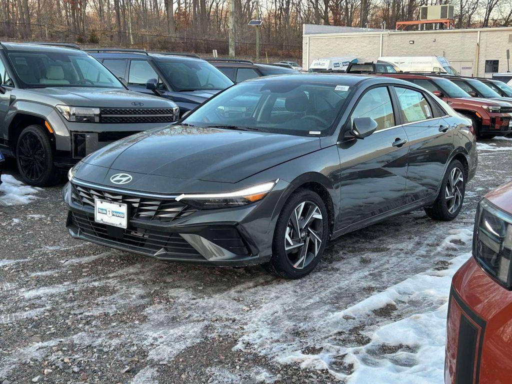 new 2025 Hyundai Elantra car, priced at $27,255