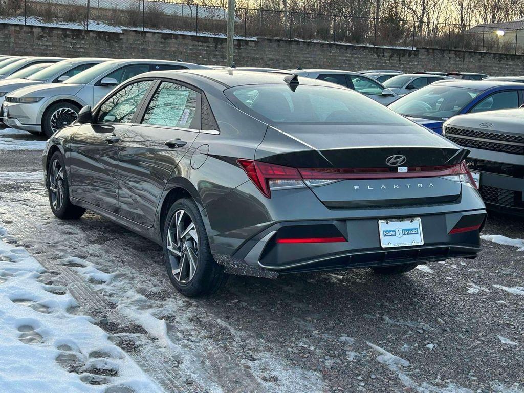 new 2025 Hyundai Elantra car, priced at $27,255