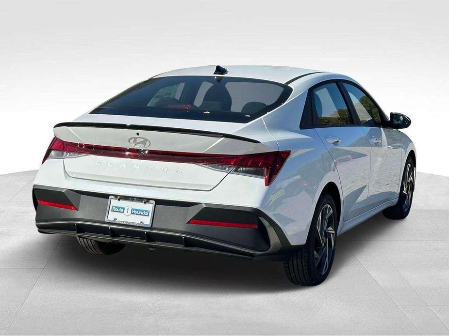 new 2025 Hyundai Elantra car, priced at $25,135